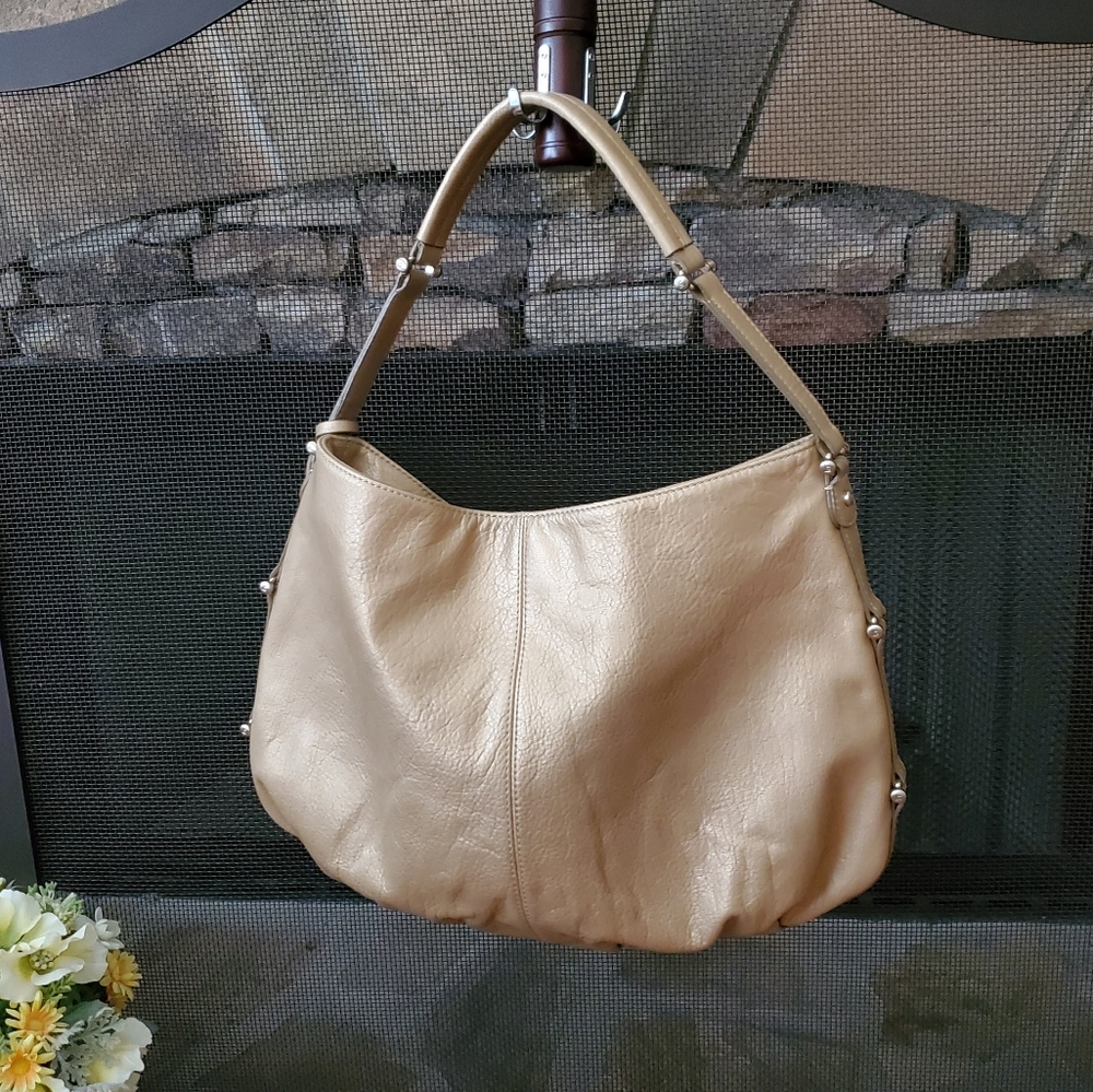 EUC/LC Lauren Conrad Leather/Suede shoulder Bag